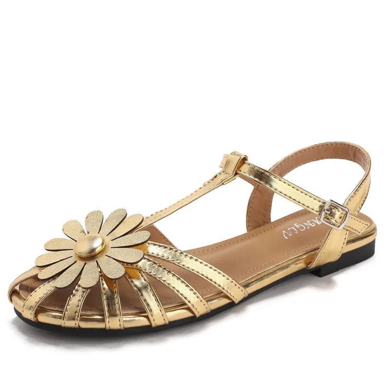 Elegant Fashion Roman Round Head Flat Sandals Women Woven Hollow Sandals Female Closed Toe Summer Ladies Shoes