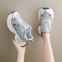 Respirable Thick Bottom Dad Shoes for Women in All Seasons Breathable Fashionable Flat Heel Anti-Odor Casual Footwear