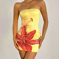 Summer Sexy Waist-Cinching Floral Dress Beach Sand Beach Crossbody Strapless Short Skirt Polyester Fabric Street Style