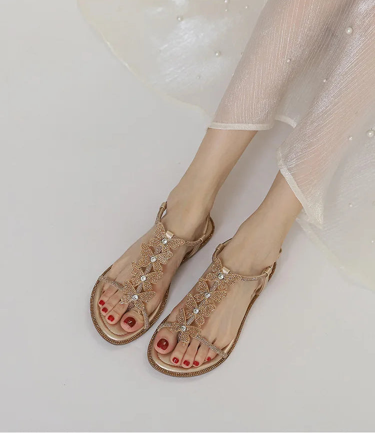 Single-strap rhinestone bow flat sandals, new summer fashion, simple and stylish, suitable for outdoor wear, Roman beach shoes