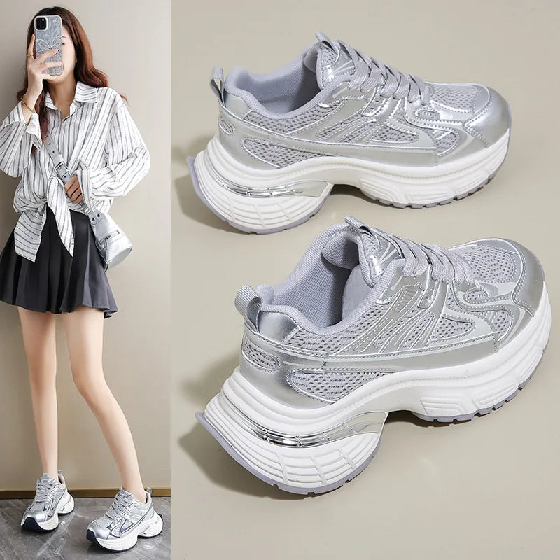 Respirable Thick Bottom Dad Shoes for Women in All Seasons Breathable Fashionable Flat Heel Anti-Odor Casual Footwear