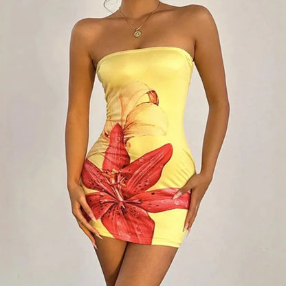 Summer Sexy Waist-Cinching Floral Dress Beach Sand Beach Crossbody Strapless Short Skirt Polyester Fabric Street Style