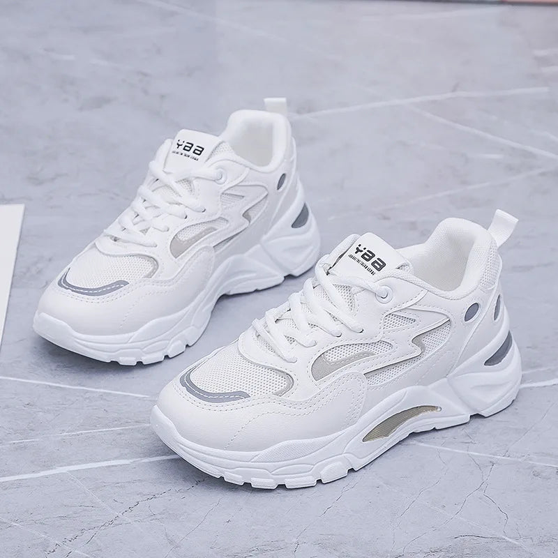 Women's Casual Breathable Leather Sneakers Versatile Flat Heel Shock Absorption Comfortable and Fashionable Shoes