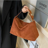Retro Bag for Women's Textured Frosted Shoulder Bag with Large Capacity Crossbody Commuting Tote Bag
