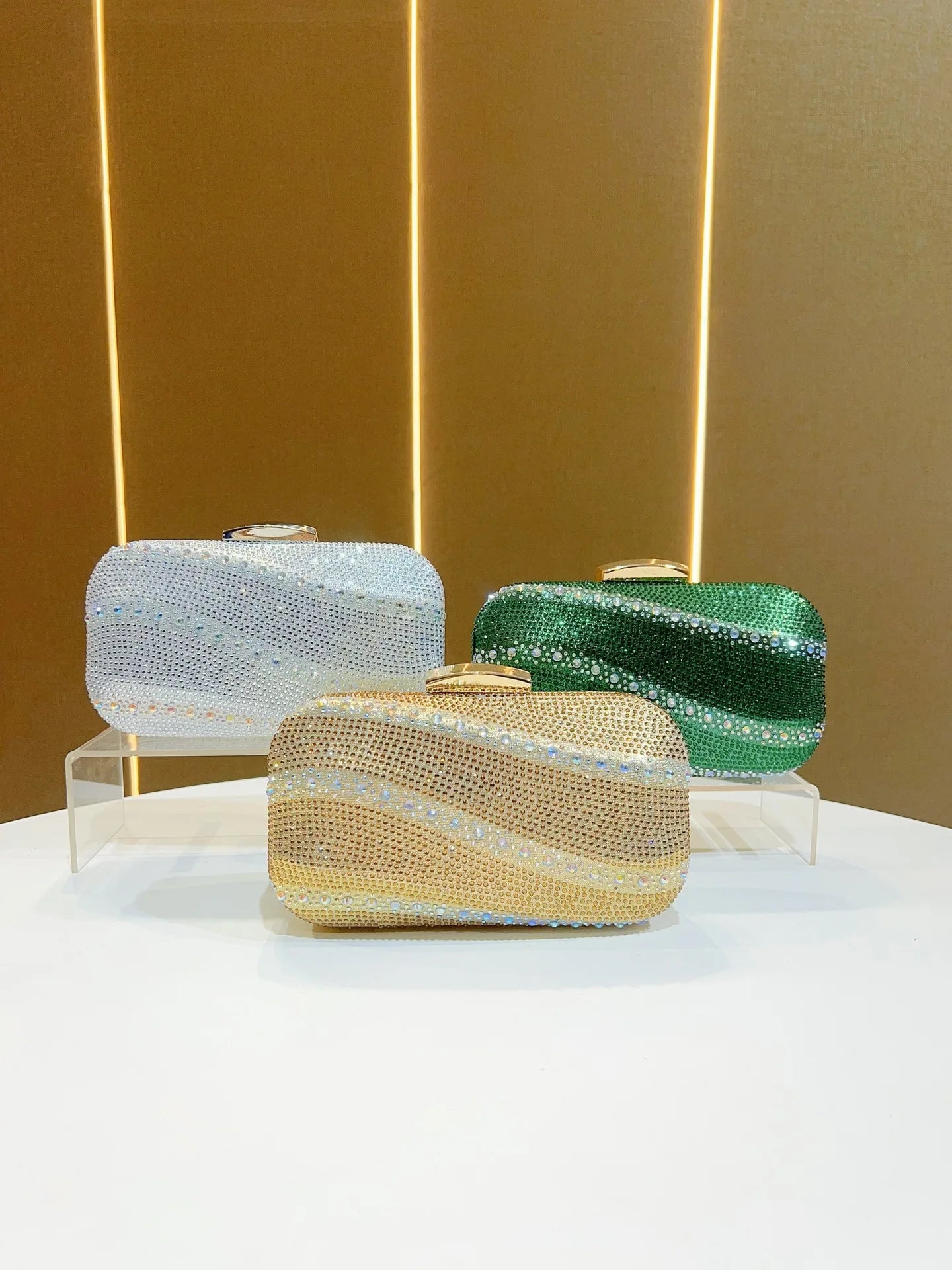 Luxury Rhinestone Clutch Bag for Women Elegant Evening Purse Fashion Crystal-Encrusted Handbag Party Shoulder Bags