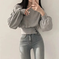 Chic Winter Niche Design Sensibility Round Neck Waist-Fitted Slimming Long Sleeve Cropped Pullover Sweatshirt Top For Women