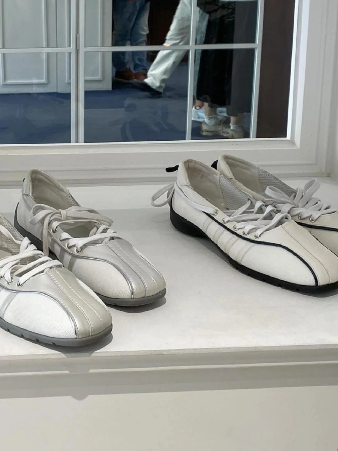 Women's ballet flats Fashion Korean ballet style lace-up retro casual shoes Comfortable lightweight ballet sneakers