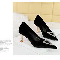 Designer Women Heels Prom Pumps Lady Velvet Pointed Toe 7cm Thin High Heels Pearl Crystal Buckle Shoes