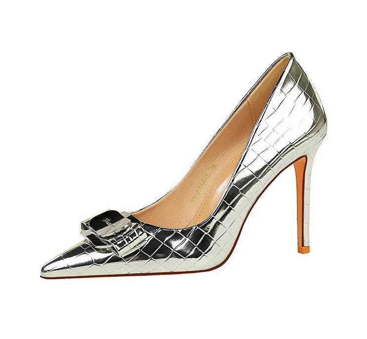 Stone Patterned Flowers Women Pumps Fashion High Heels Bow of Metal Women Shoes Stilettos Sexy Party Shoes
