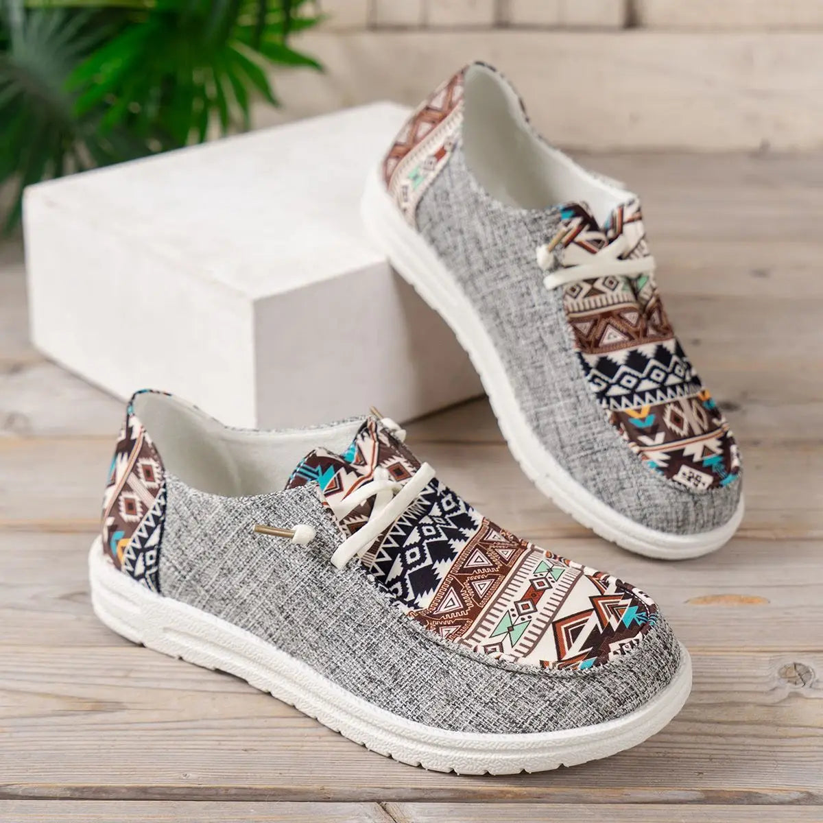 Women Flat Shoes Fashion Round Toed Shallow Mouth Lightweight Shoes for Women Casual Mesh Shoes Female