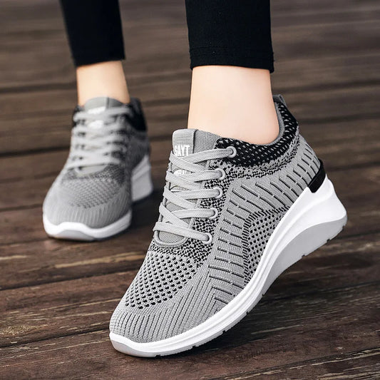 Women Sneakers Shoes Fashion Women Vulcanized Shoes High Quality Flats Shoes Women Walking and Running