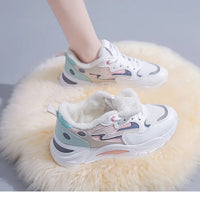 Women's Casual Breathable Leather Sneakers Versatile Flat Heel Shock Absorption Comfortable and Fashionable Shoes