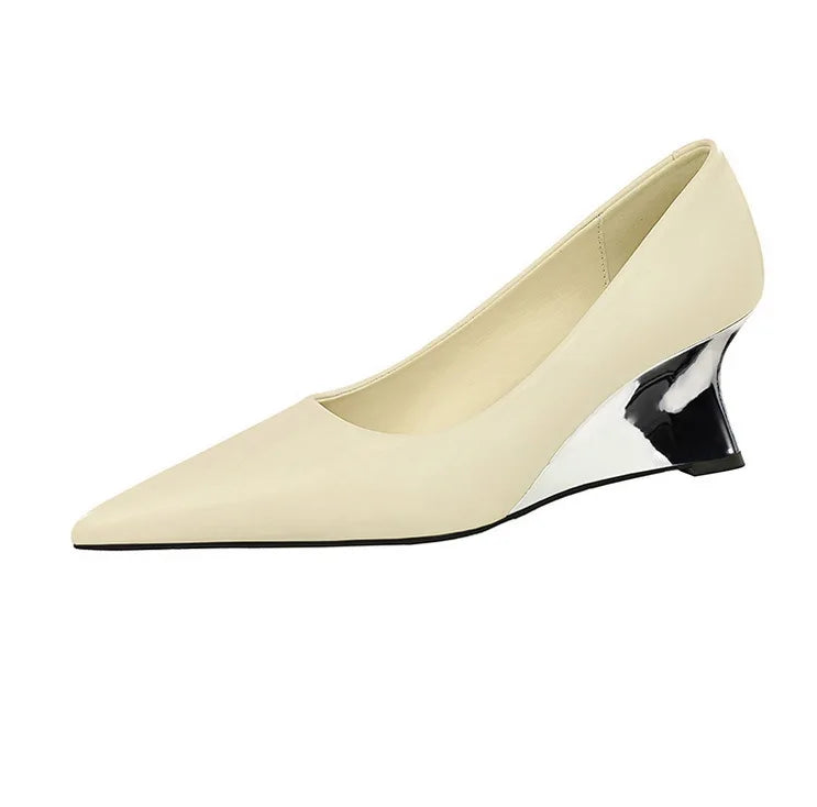 Spring Fashion Pointed Toe Pumps Woman Metal Decoration Wedges Heels Elegant Ladies Shoes
