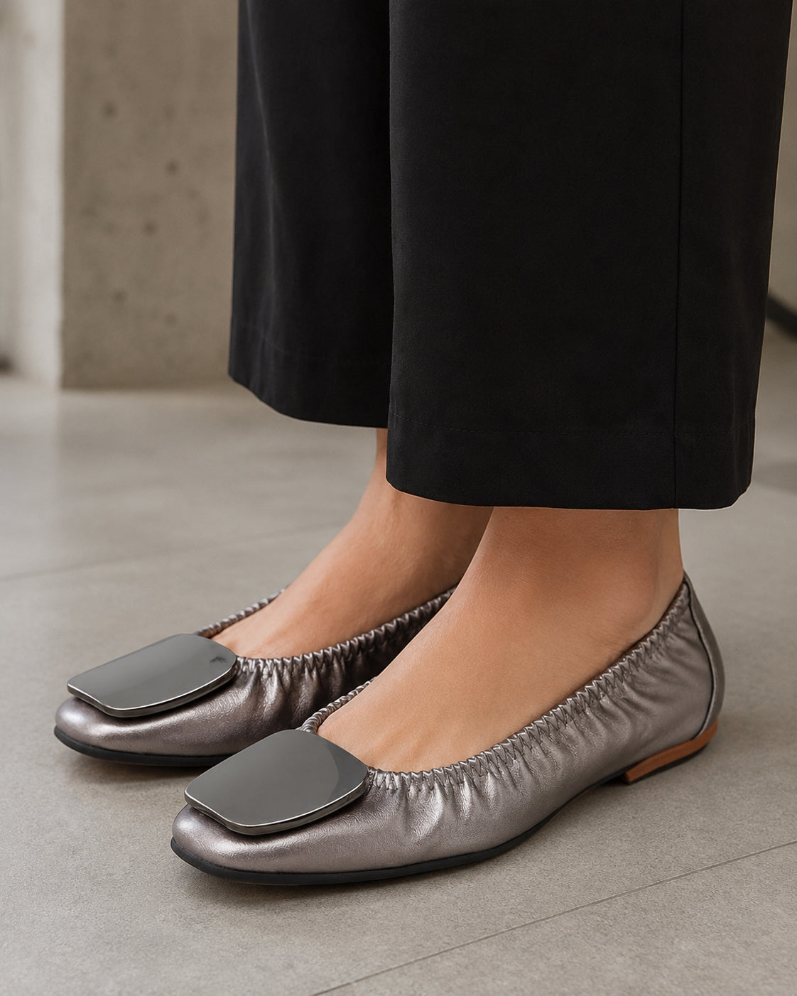 Light Metal buckle roll-up flats ladies shoes cozy moccasins sequined cloth foldable ballet flats