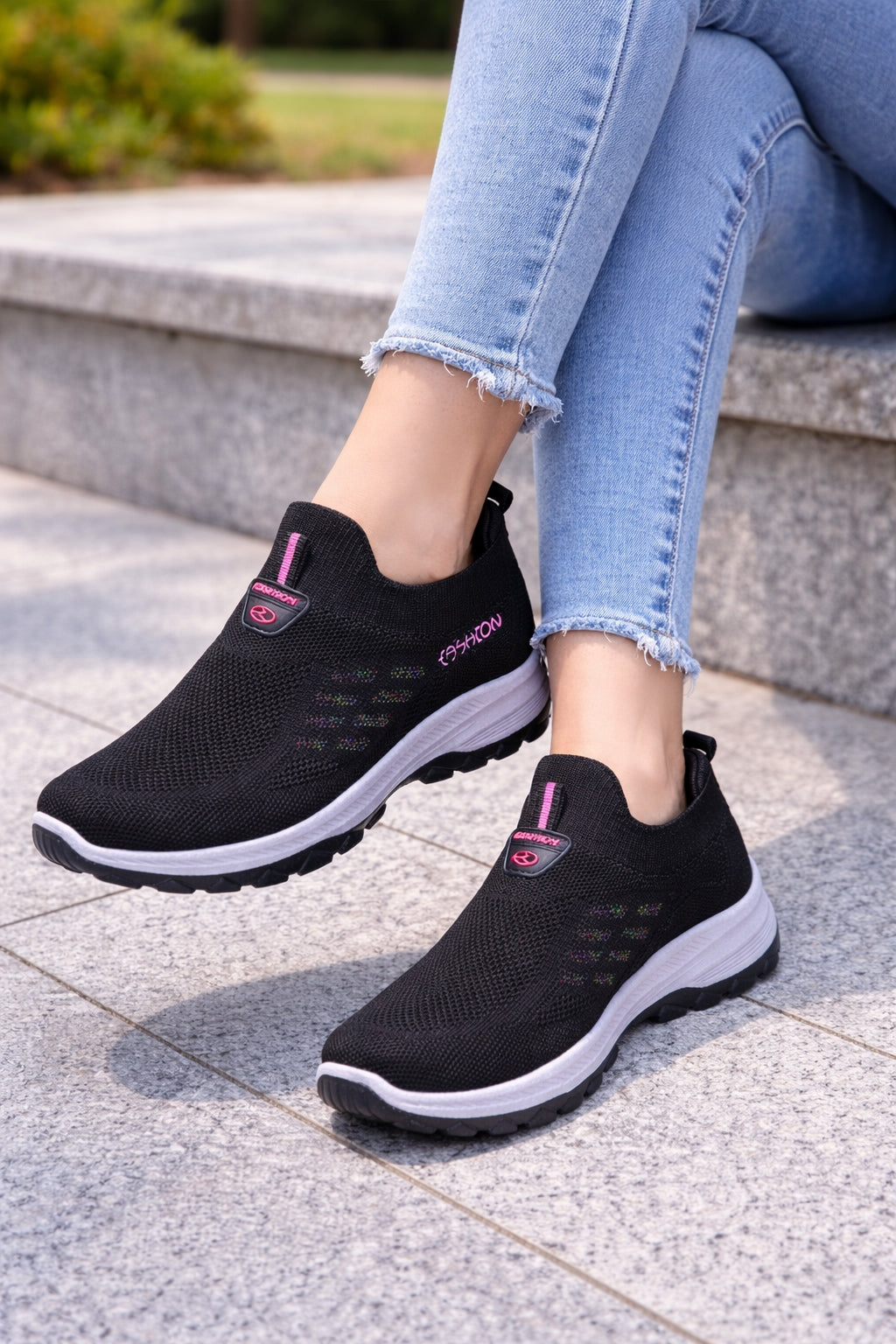 Female  Mesh Women's Vulcanize Shoes Outdoor Women Sneakers Mixed Color Round Toe Low Heel Slip on Ladies Casual Shoes