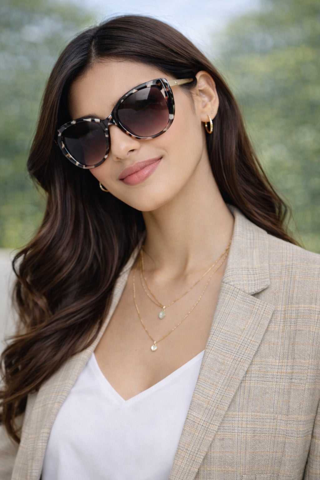 Classics luxury Brand Sunglasses Fashion Women Leisure Sun Glasses Outdoor UV Resistant Glasses UV400 Eyewear