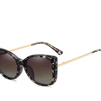 Classics luxury Brand Sunglasses Fashion Women Leisure Sun Glasses Outdoor UV Resistant Glasses UV400 Eyewear