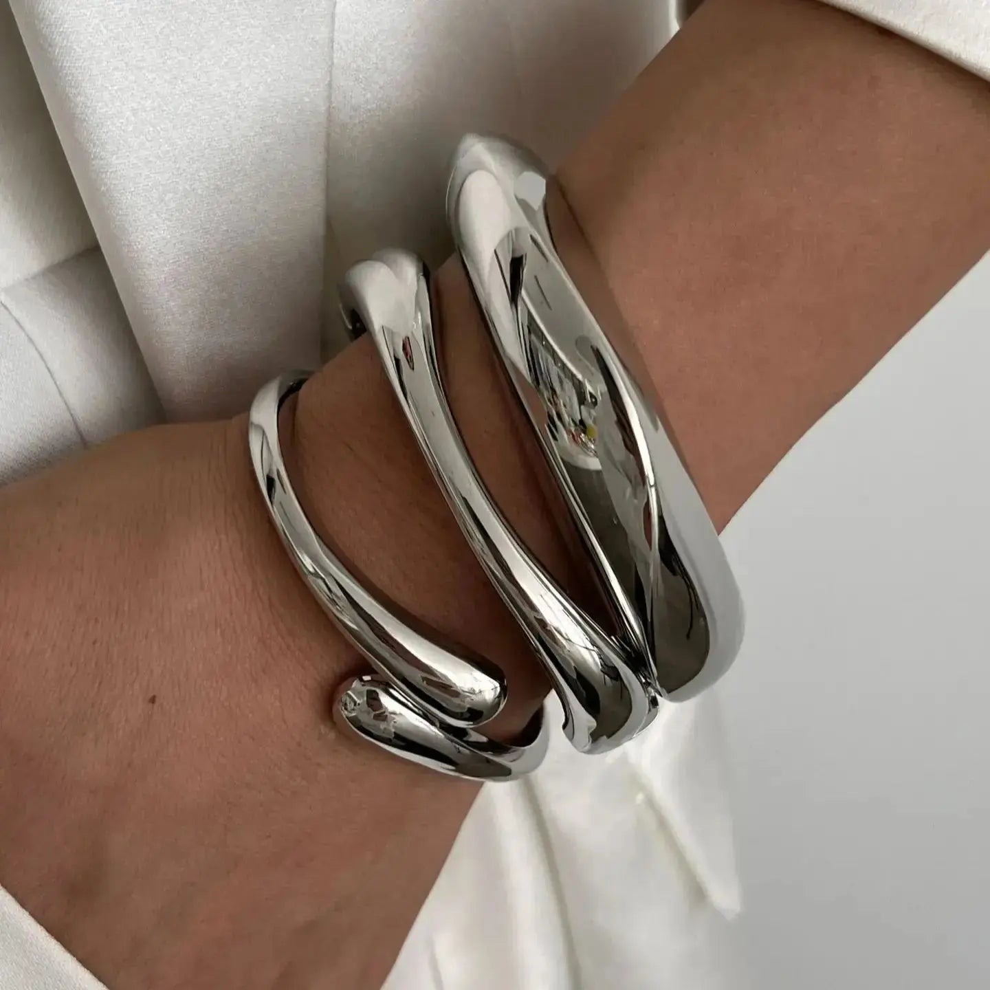 Vintage Hip Hop Metal Cuff Bangles Punk Gold Silver Color Geometric Spring Bangles For Women Bracelet women Jewelry Natalia Home Fashion    Natalia Home Fashion