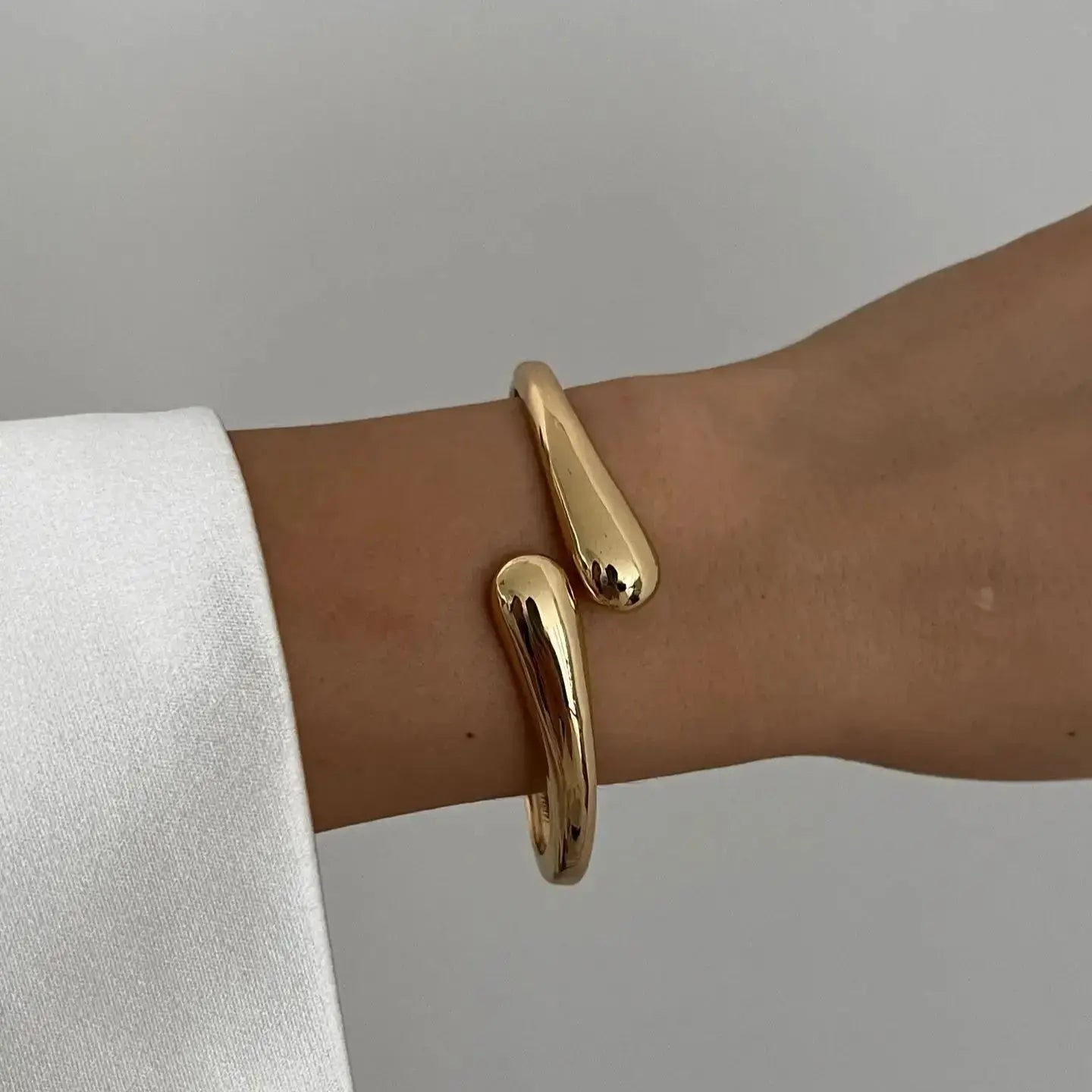 Vintage Hip Hop Metal Cuff Bangles Punk Gold Silver Color Geometric Spring Bangles For Women Bracelet women Jewelry Natalia Home Fashion   gold-2426 Natalia Home Fashion