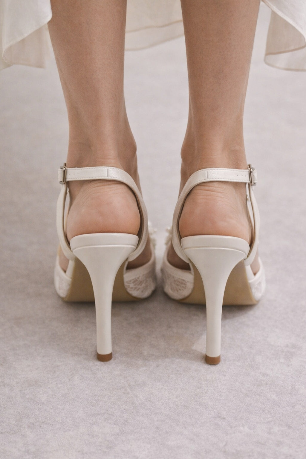 New Fashion Pearl Bowknot Mesh Pointed Toe White High Heels Sling back Sandal Sexy Back Buckle Strap Shoes Women Pumps