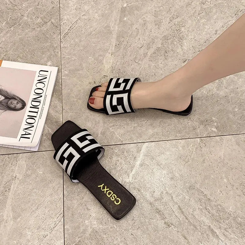 Women Flat Heels Slipper Summer Outdoor Non-slip Semi Formal Ladies Slides  Fashion Women Sandals Natalia Home Fashion    Natalia Home Fashion
