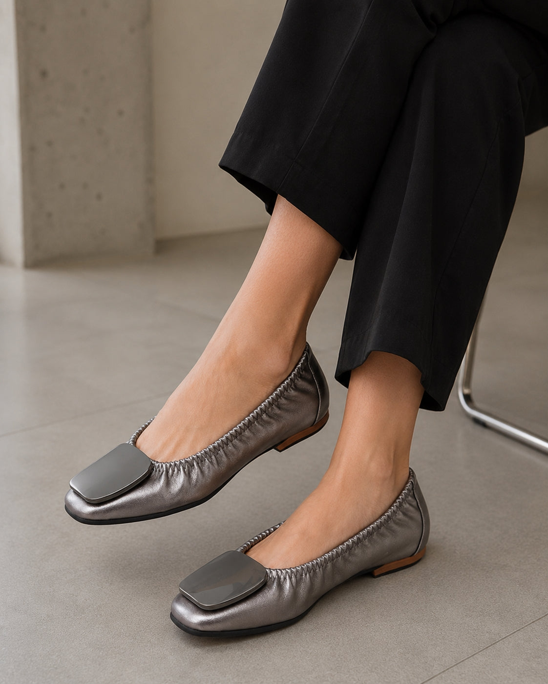 Light Metal buckle roll-up flats ladies shoes cozy moccasins sequined cloth foldable ballet flats