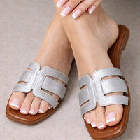 Fashion Design Slippers Outdoor Leisure Versatile And Comfortable Luxury Brand Simple Flat Bottom Square Head Slippers